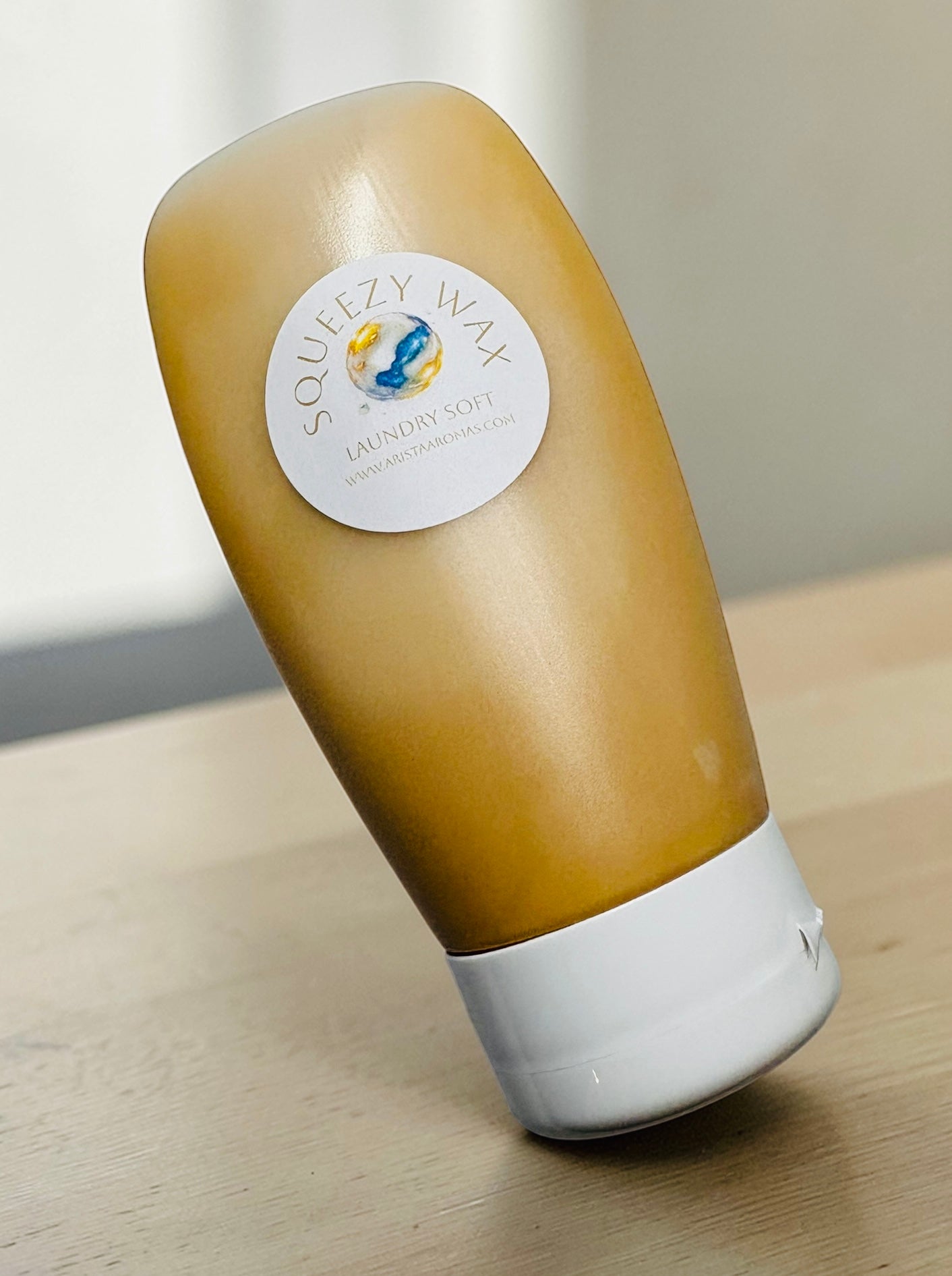 Laundry Soft Squeezy Wax