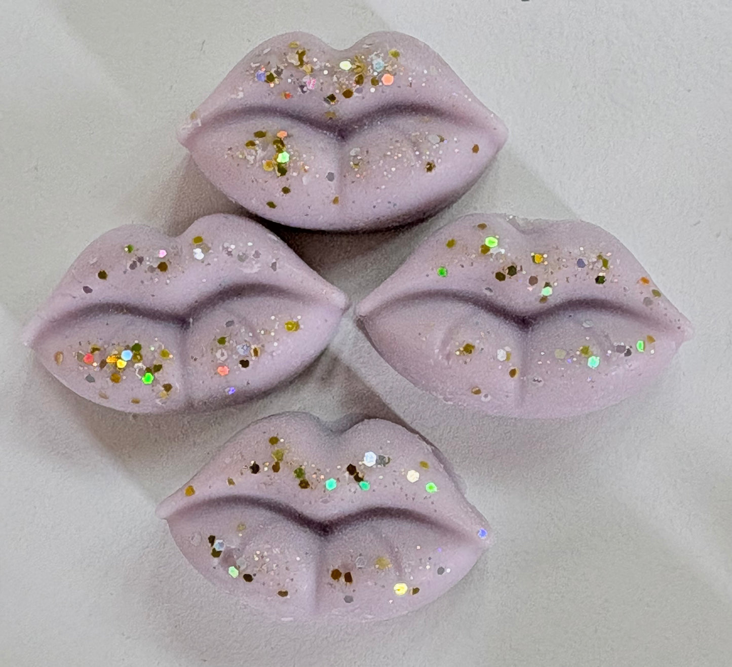 Dark Plum & Rhubarb small lips