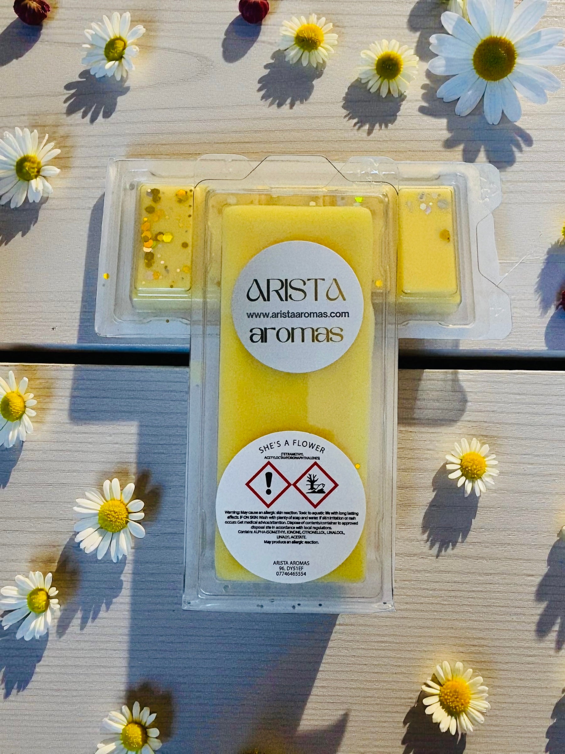 She’s a Flower snap bar